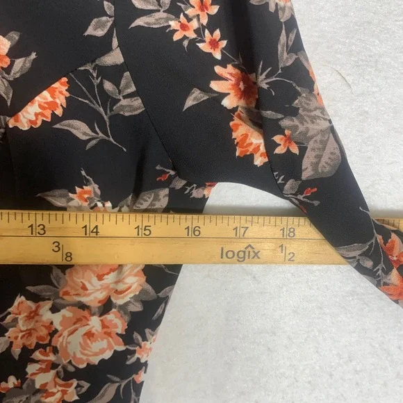 Forever 21 Floral Skater Dress Women's Small Black Long Bell Sleeve Fit & Flare - Picture 8 of 11